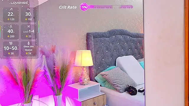 Snapshot of LiaTeylor chatting on October 31, 2025, 7:10 pm LiaTeylor online show from October 31, 2025, 7:10 pm