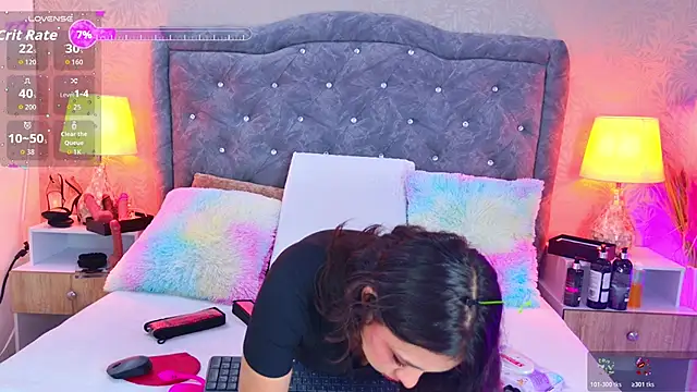 LiaTeylor online show from May 23, 2026, 7:13 pm