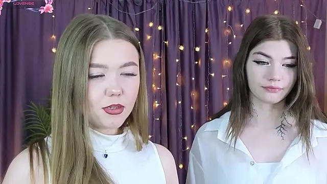 TwixieGuo online show from February 13, 2026, 4:23 am