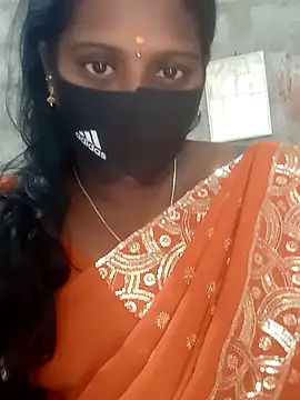 Snapshot of Tamil_Hot_Sandy chatting on November 7, 2025, 6:18 am Tamil Hot Sandy online show from November 7, 2025, 6:18 am