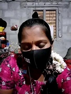 Tamil Hot Sandy online show from February 7, 2026, 5:43 pm