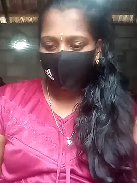 Snapshot of Tamil_Hot_Sandy chatting on November 6, 2025, 5:33 am Tamil Hot Sandy online show from November 6, 2025, 5:33 am