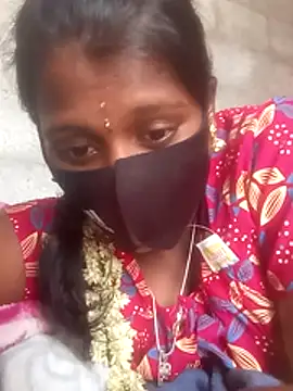 Snapshot of Tamil_Hot_Sandy chatting on November 3, 2025, 7:57 am Tamil Hot Sandy online show from November 3, 2025, 7:57 am