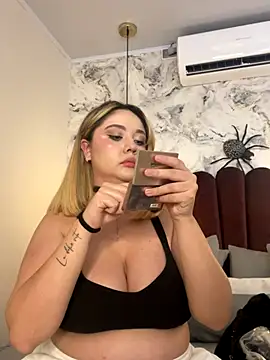 Angelina velvett online show from October 11, 2025, 11:39 pm