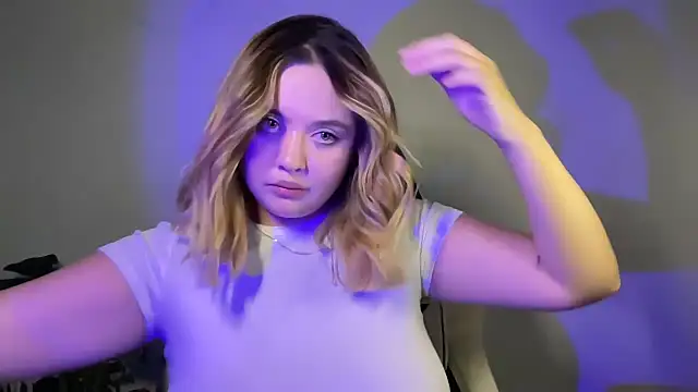 Angelina velvett online show from October 10, 2025, 2:45 am