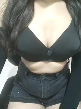 Rosie Star online show from October 14, 2025, 2:17 pm