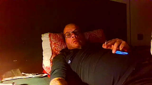 Snapshot of ilmilanese76 chatting on October 25, 2025, 12:43 am ilmilanese76 online show from October 25, 2025, 12:43 am