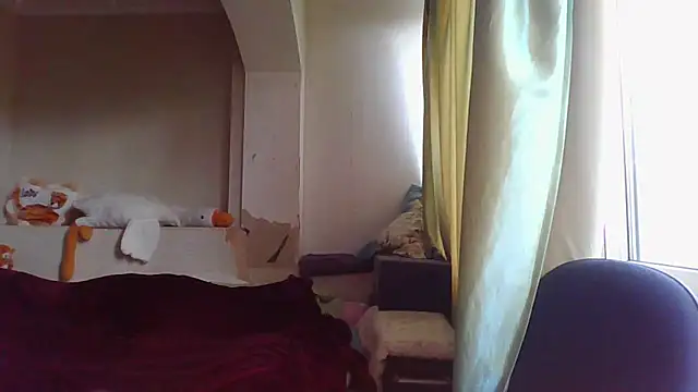 Snapshot of QueenMomyS chatting on October 28, 2025, 10:14 am QueenMomyS online show from October 28, 2025, 10:14 am