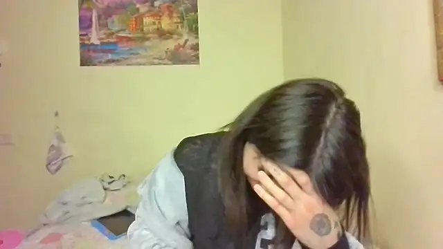 Snapshot of QueenMomyS chatting on April 10, 2026, 7:21 pm QueenMomyS online show from April 10, 2026, 7:21 pm