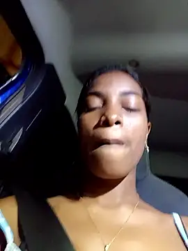 Snapshot of aliyah_decker chatting on October 22, 2025, 4:12 am aliyah decker online show from October 22, 2025, 4:12 am