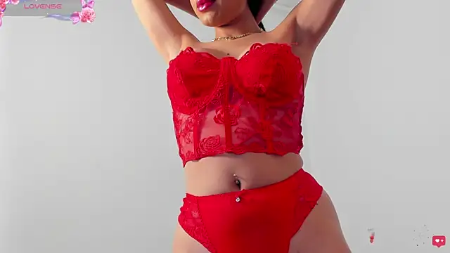 NadineLeo online show from October 21, 2025, 4:56 am