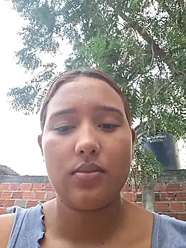 Snapshot of young_dairy01 chatting on February 21, 2026, 12:18 pm young dairy01 online show from February 21, 2026, 12:18 pm