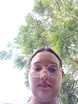 young dairy01 online show from November 19, 2025, 12:16 pm