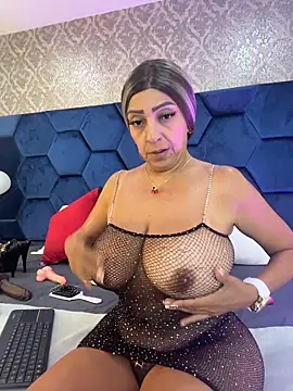 Snapshot of Angelina_Roa chatting on April 16, 2026, 5:36 pm Angelina Roa online show from April 16, 2026, 5:36 pm