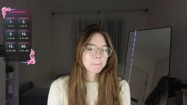 Snapshot of Tofumuchh chatting on November 8, 2025, 5:44 am Tofumuchh online show from November 8, 2025, 5:44 am