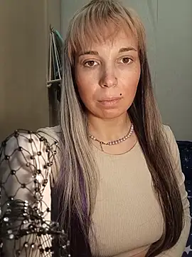 Conny Shellie online show from February 10, 2026, 1:54 pm