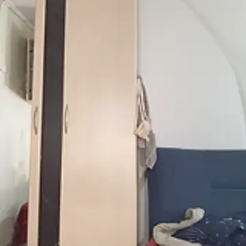 Conny Shellie online show from April 12, 2026, 8:28 am