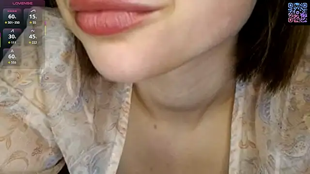 Snapshot of ExitedTroth chatting on April 2, 2026, 6:25 pm ExitedTroth online show from April 2, 2026, 6:25 pm