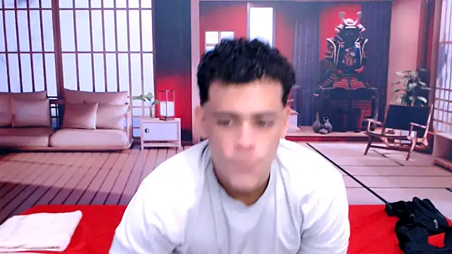 Snapshot of DominicBlazze chatting on October 5, 2025, 7:26 pm DominicBlazze online show from October 5, 2025, 7:26 pm