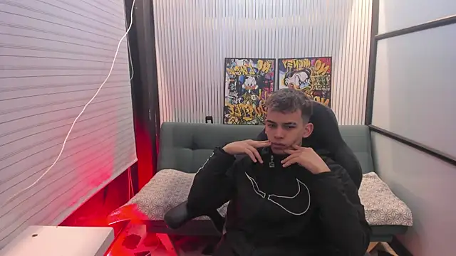 JuanSixx online show from January 13, 2026, 4:38 am