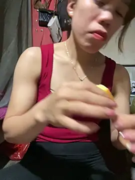 nhinhi-sexy online show from February 20, 2026, 11:23 am