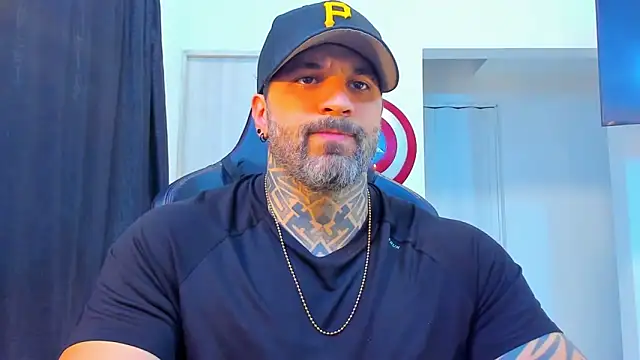 JoshRigby online show from February 1, 2026, 8:40 pm