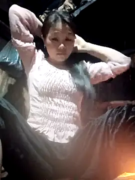 Snapshot of bree-zz chatting on January 14, 2026, 11:30 pm bree-zz online show from January 14, 2026, 11:30 pm