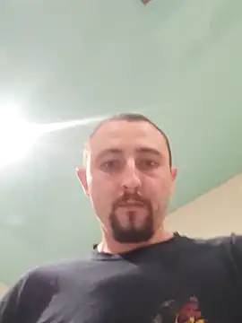 Snapshot of Masterpres chatting on September 29, 2025, 10:48 pm Masterpres online show from September 29, 2025, 10:48 pm