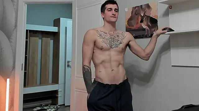 sweet smith8 online show from November 22, 2025, 2:27 pm