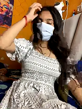 Aditi  0 online show from October 7, 2025, 11:33 am