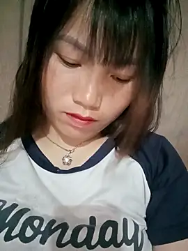 Snapshot of min-xinh chatting on May 6, 2026, 12:31 pm min-xinh online show from May 6, 2026, 12:31 pm