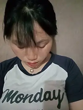 Snapshot of min-xinh chatting on May 17, 2026, 2:28 pm min-xinh online show from May 17, 2026, 2:28 pm