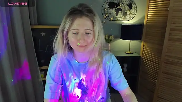 CamillaDreamer online show from February 28, 2026, 5:12 pm