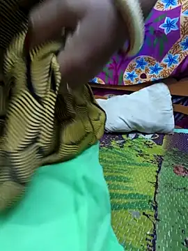 Desi Lilly01 online show from December 23, 2025, 5:51 am