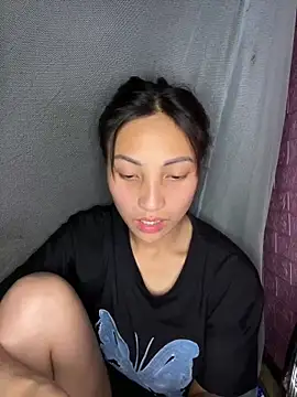 Snapshot of July_sexy69 chatting on April 12, 2026, 2:31 pm July sexy69 online show from April 12, 2026, 2:31 pm