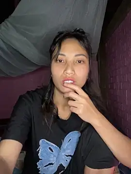 Snapshot of July_sexy69 chatting on March 20, 2026, 11:17 pm July sexy69 online show from March 20, 2026, 11:17 pm