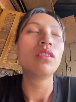 Snapshot of July_sexy69 chatting on March 27, 2026, 8:37 am July sexy69 online show from March 27, 2026, 8:37 am