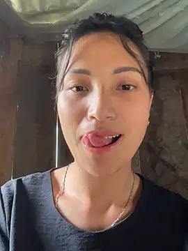 Snapshot of July_sexy69 chatting on March 26, 2026, 4:00 am July sexy69 online show from March 26, 2026, 4:00 am