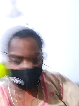 Snapshot of Tamil_Hot_Sindhu chatting on October 4, 2025, 5:20 am Tamil Hot Sindhu online show from October 4, 2025, 5:20 am