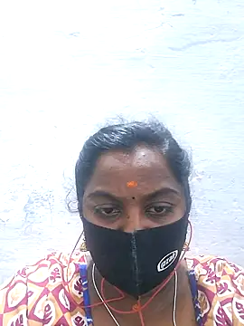 Snapshot of Tamil_Hot_Sindhu chatting on October 6, 2025, 9:10 am Tamil Hot Sindhu online show from October 6, 2025, 9:10 am