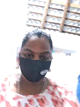 Snapshot of Tamil_Hot_Sindhu chatting on October 7, 2025, 8:32 pm Tamil Hot Sindhu online show from October 7, 2025, 8:32 pm