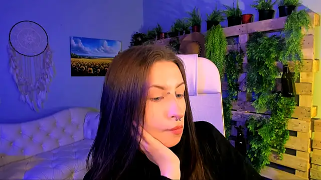 AliceLice  online show from October 10, 2025, 12:06 pm