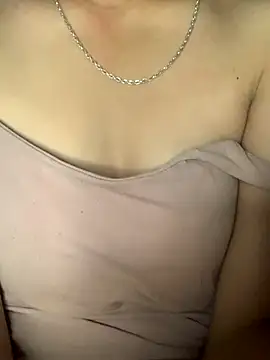 Snapshot of Lin98-pusy chatting on October 23, 2025, 3:10 pm Lin98-pusy online show from October 23, 2025, 3:10 pm