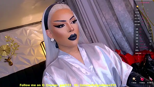 CherryHarper online show from April 10, 2026, 11:50 am