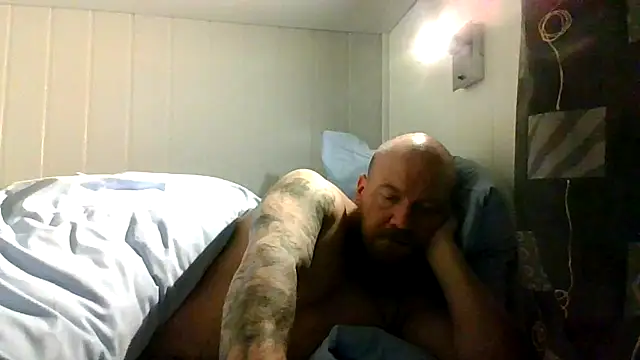 Snapshot of Real_viking chatting on February 25, 2026, 9:36 pm Real viking online show from February 25, 2026, 9:36 pm