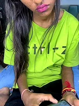 Snapshot of Nencycute1 chatting on October 27, 2025, 6:14 am Nencycute1 online show from October 27, 2025, 6:14 am