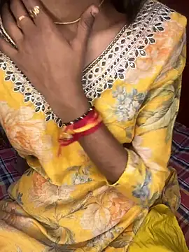 Snapshot of Nencycute1 chatting on November 1, 2025, 5:57 am Nencycute1 online show from November 1, 2025, 5:57 am