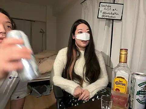 EAFfacedown online show from December 4, 2025, 10:03 am