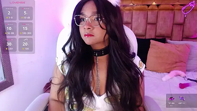 Snapshot of ScarlettVixen_ chatting on October 7, 2025, 5:08 am ScarlettVixen online show from October 7, 2025, 5:08 am