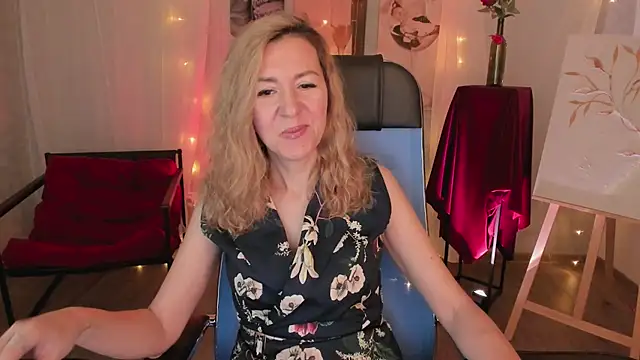 Snapshot of DonnaSmitth chatting on March 5, 2026, 6:37 pm DonnaSmitth online show from March 5, 2026, 6:37 pm